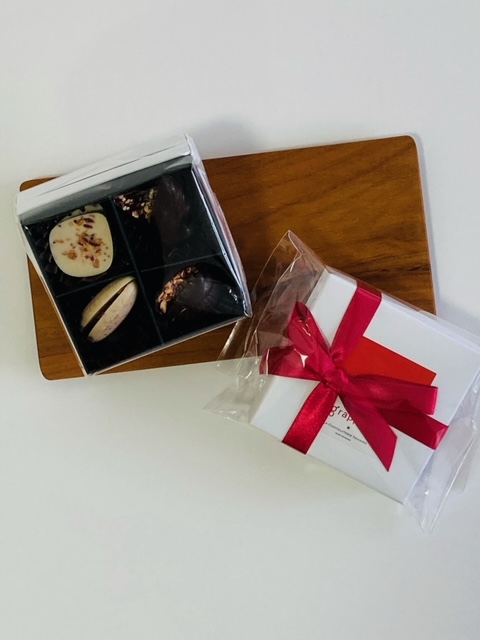 【限定商品】苺のチョコレートボックス (8個入り)