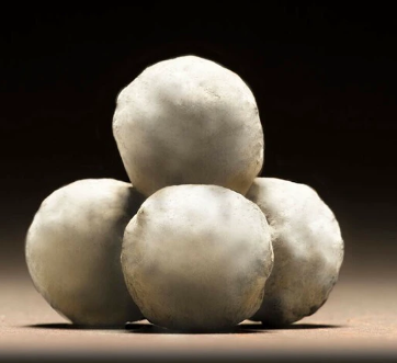 ★数量限定★ URBANI 白トリュフ　ボンボンチョコレート