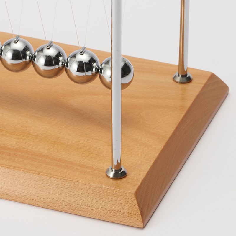 ニュートンのゆりかご バランスボール